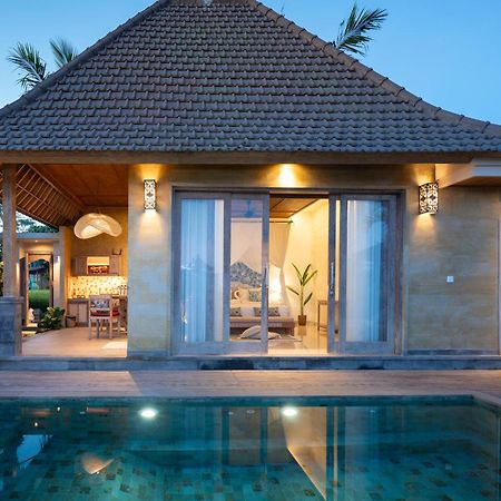 Happy Honeymoon Private Villa ウブド エクステリア 写真