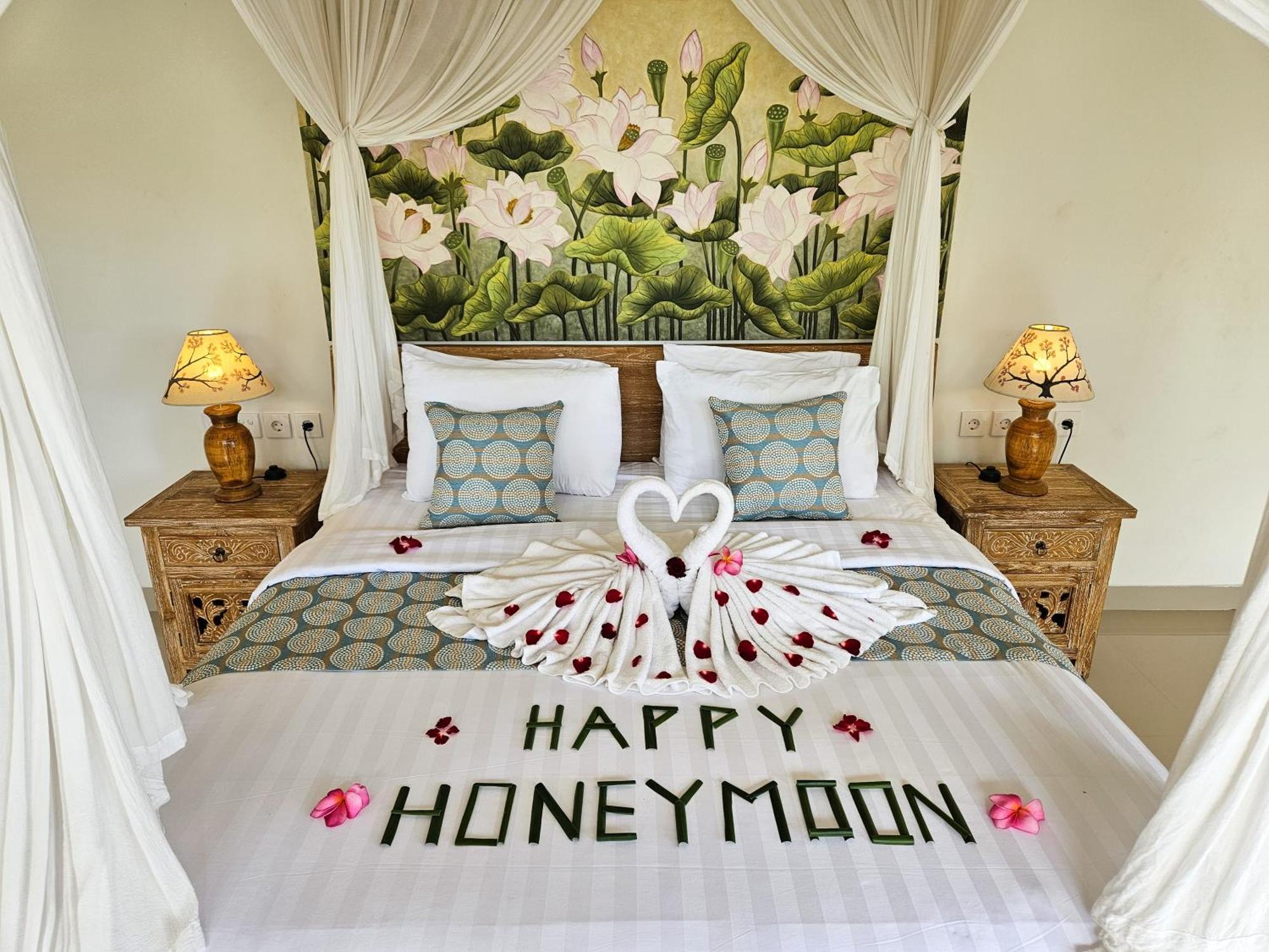 Happy Honeymoon Private Villa ウブド エクステリア 写真